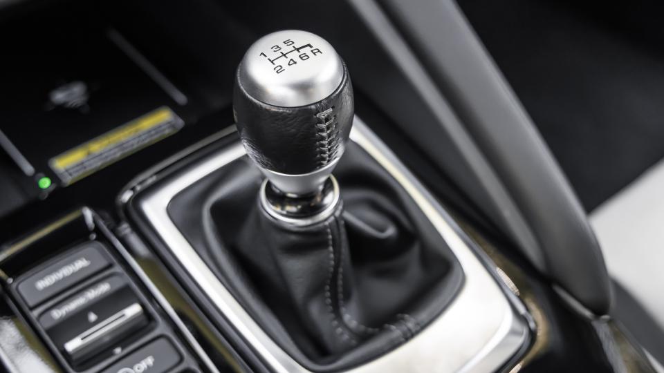 The manual shift lever in the 2025 Acura Integra A-Spec