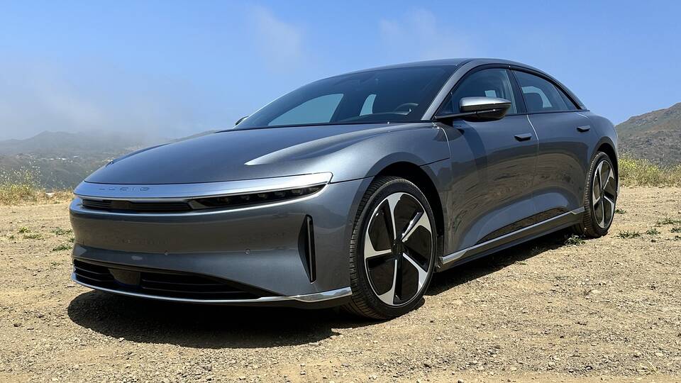 2025 Lucid Air Pure parked front view