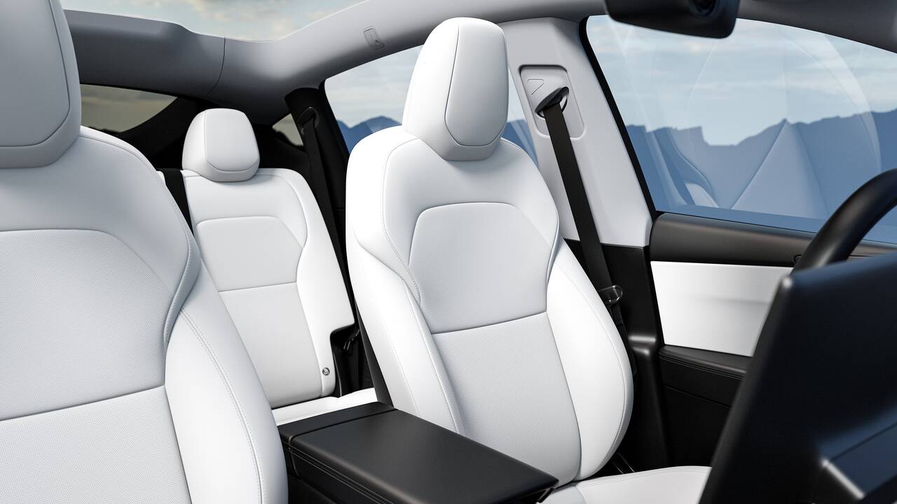 2025 Tesla Model Y Juniper interior