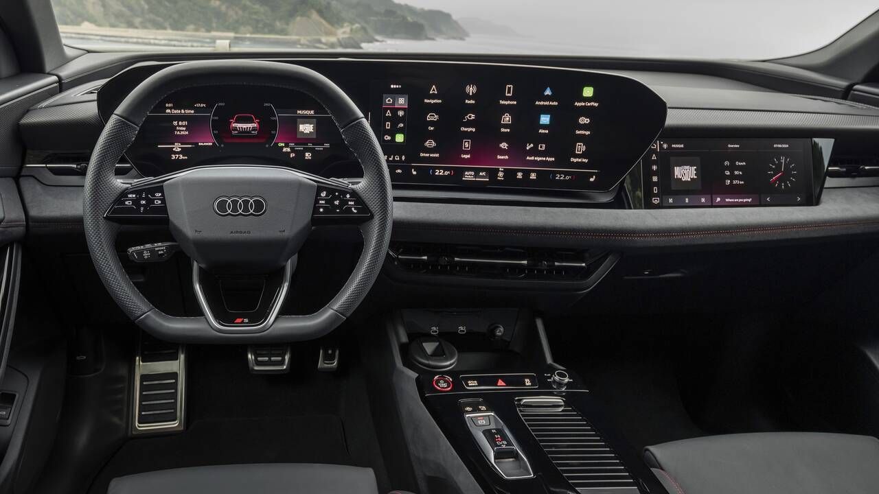2025 Audi SQ6 e-tron front interior - dashboard
