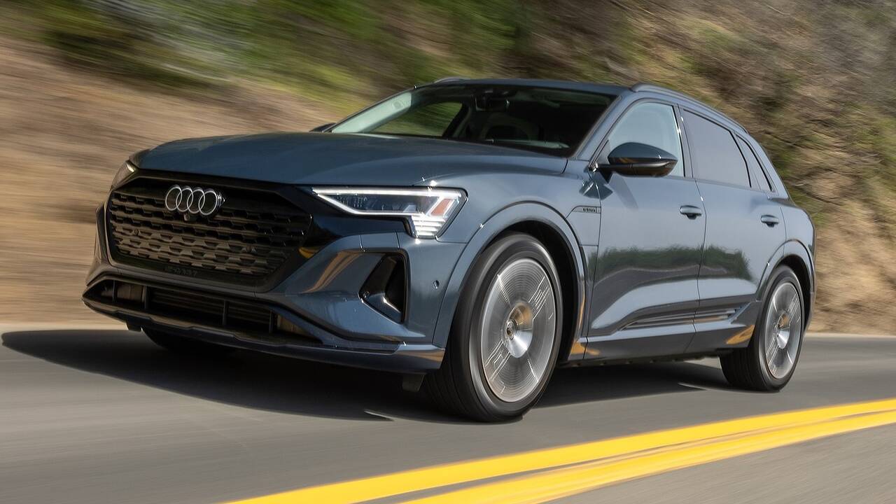 2024 Audi Q8-e-tron