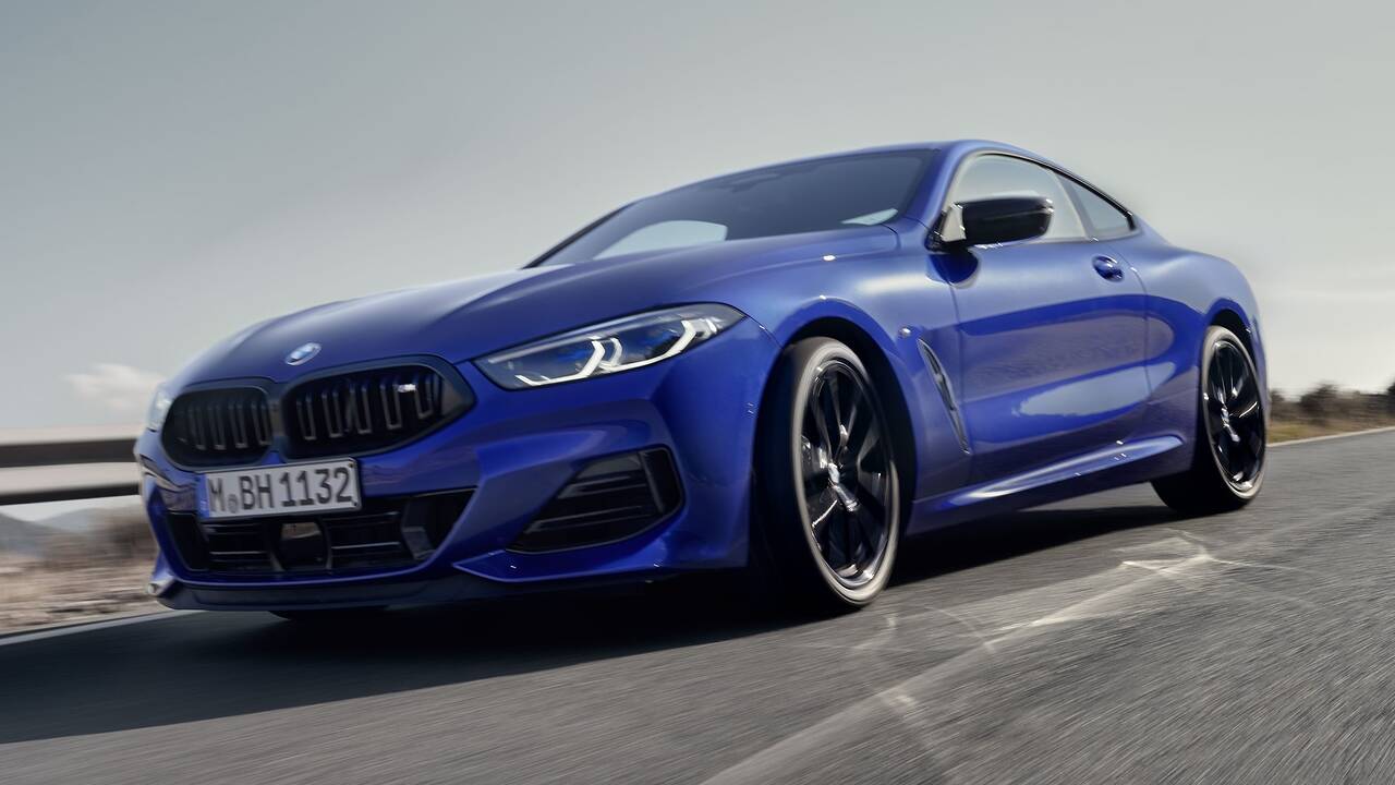 2024 BMW M850i xDrive Coupe driving front view