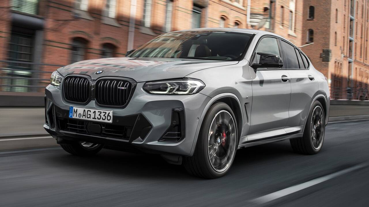 2025 BMW X4 m40i driving front view