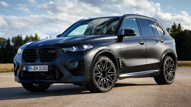 2024 BMW X5 M parked front view
