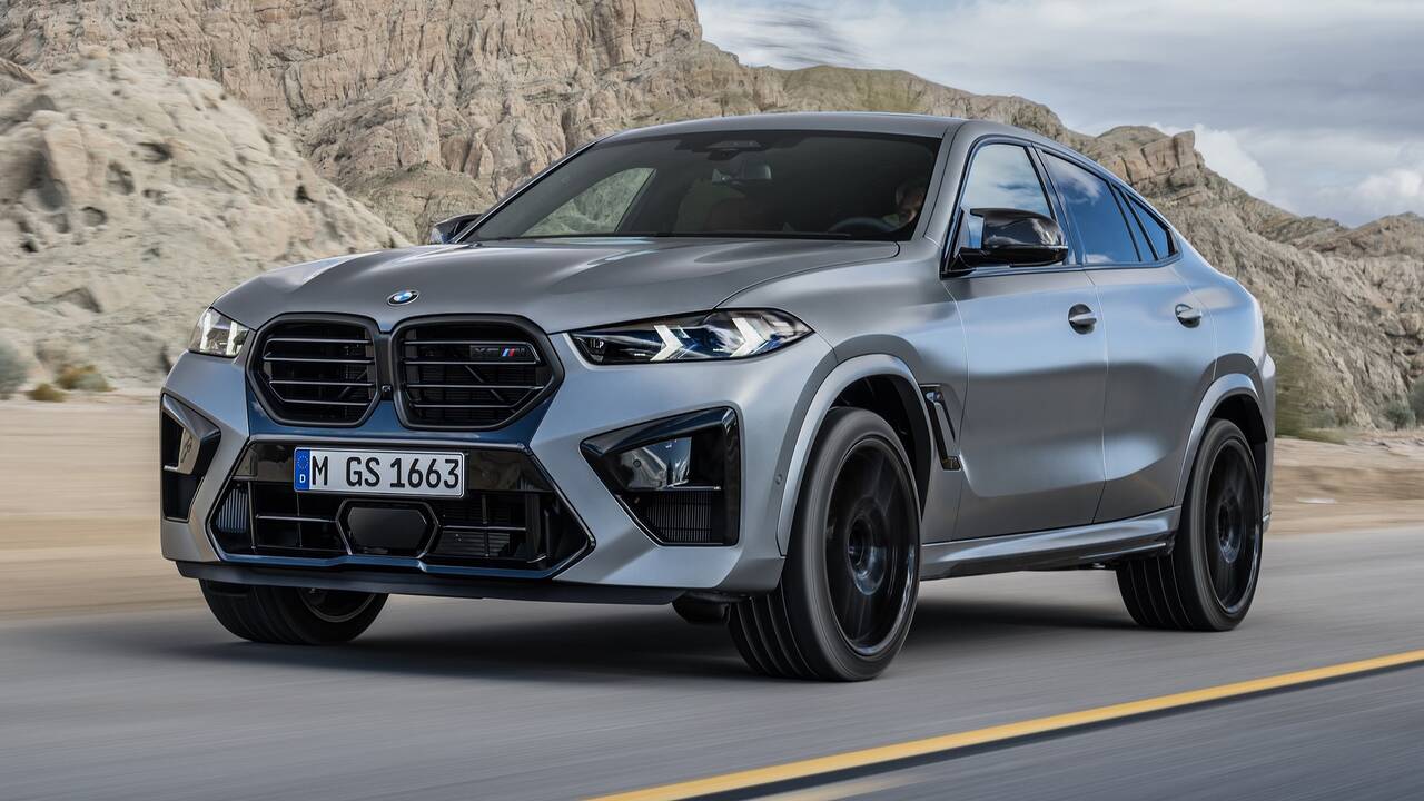 2025 BMW X6 M driving front view