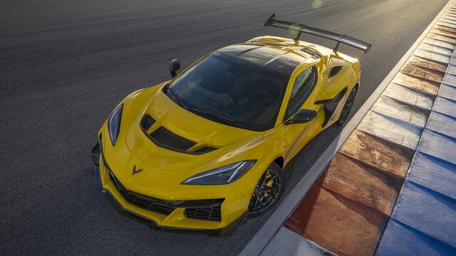 2025 Chevrolet Corvette ZR-1 parked top view