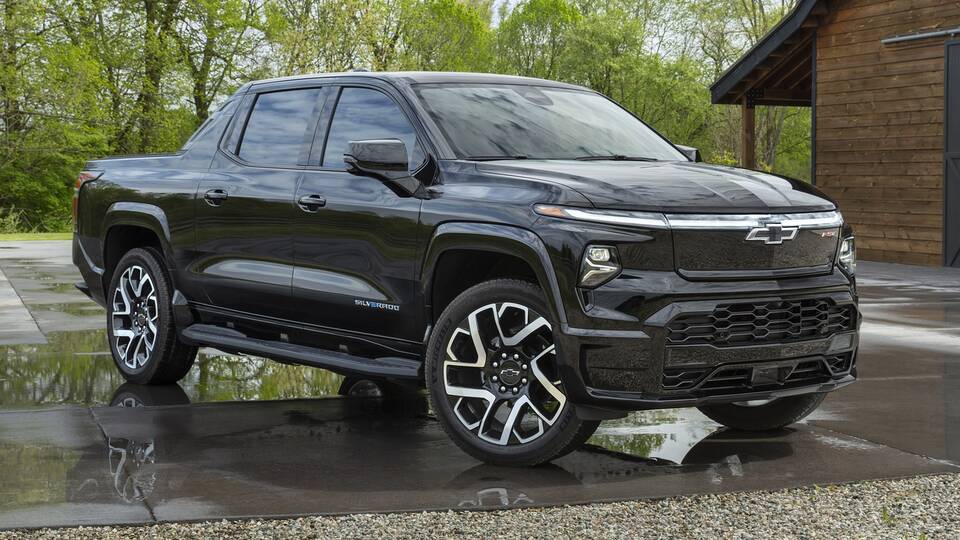 2025 Chevrolet Silverado EV RST parked front view