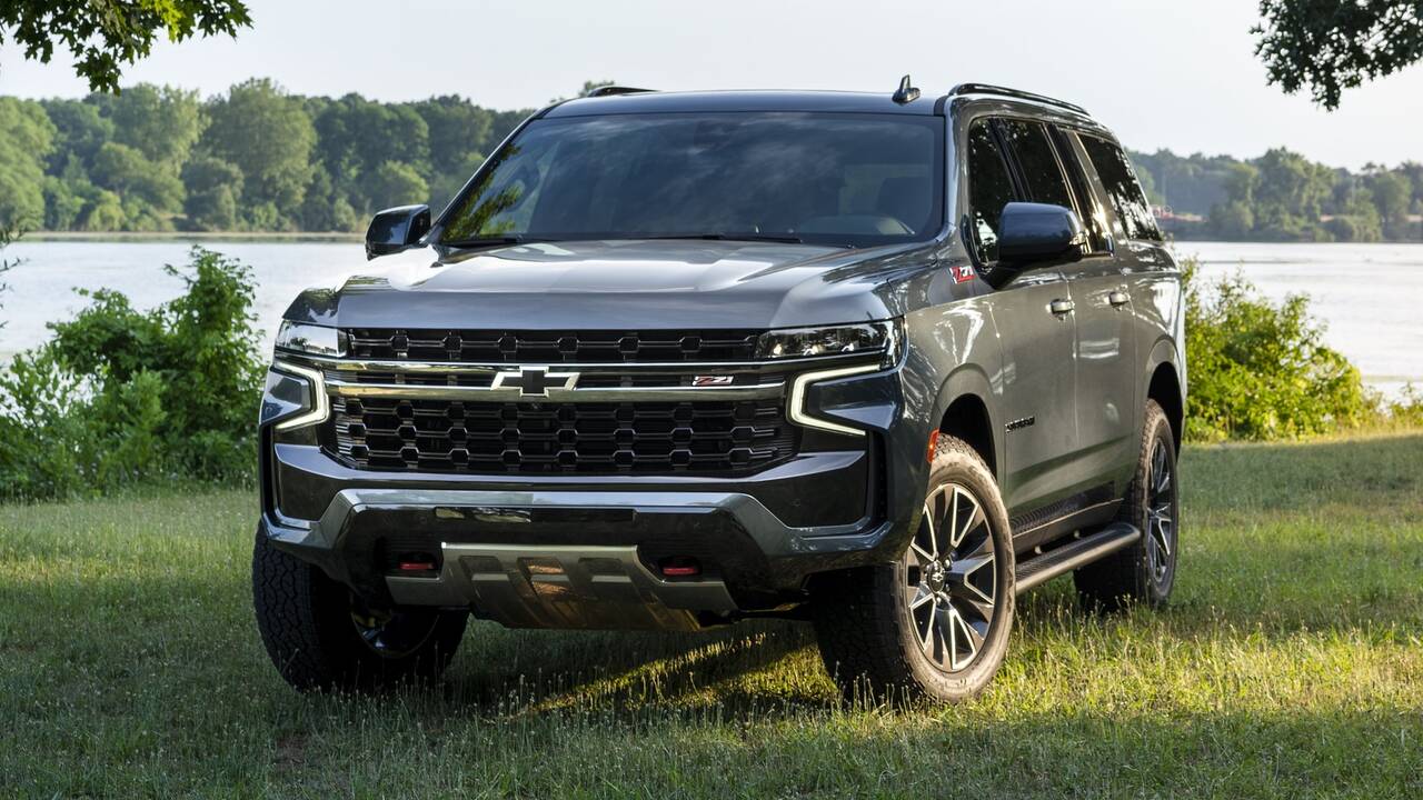 2024 Chevrolet Suburban Z71 parked front view