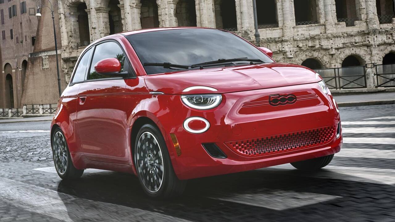 2024 Fiat 500e driving front view
