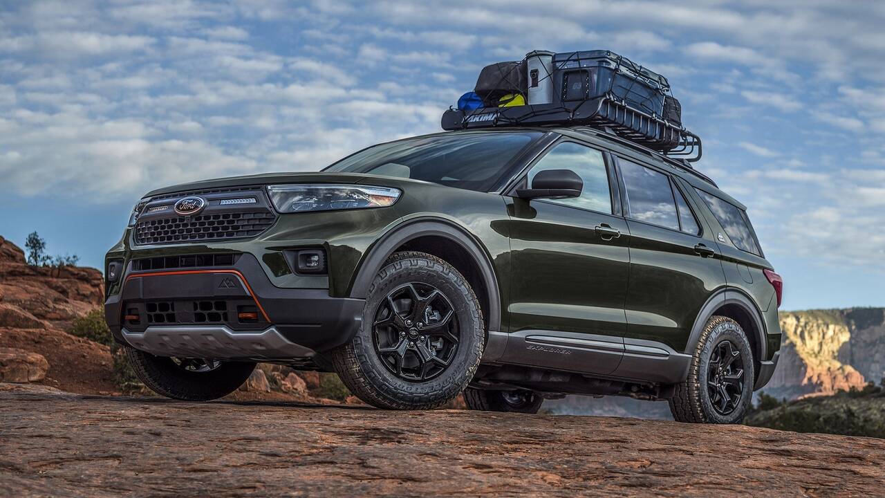 2024 Ford Explorer Timberline parked front view