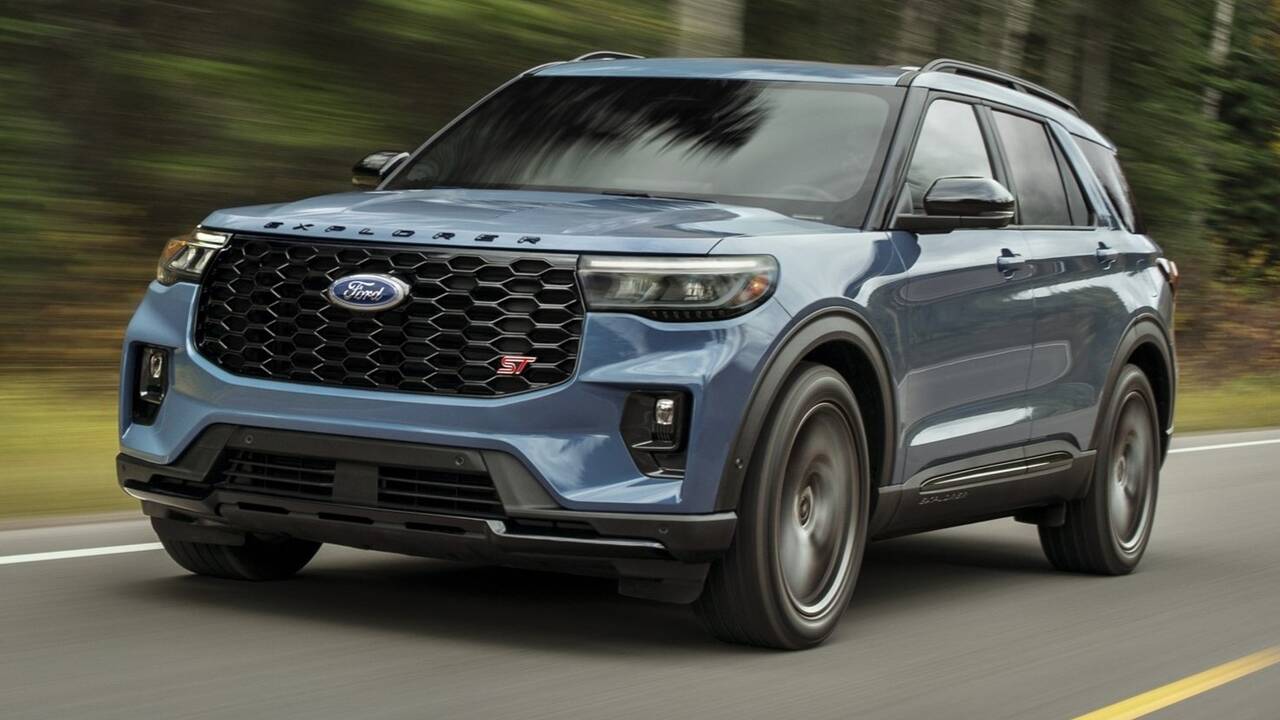 2025 Ford Explorer ST driving front view