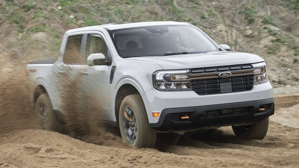 2024 Ford Maverick Tremor driving front view