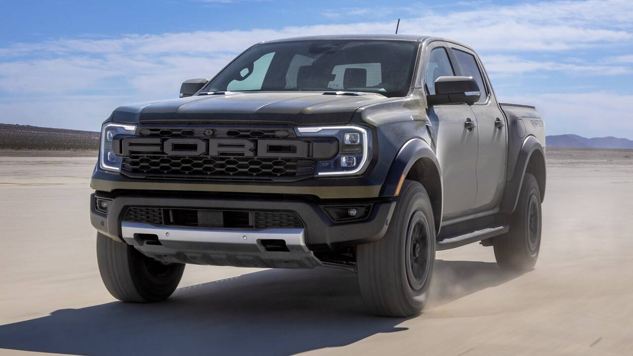 2025 Ford Ranger Raptor driving front view