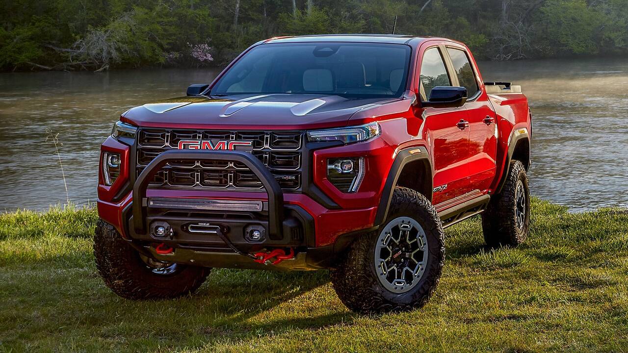 2024 GMC Canyon AT4X parked front view