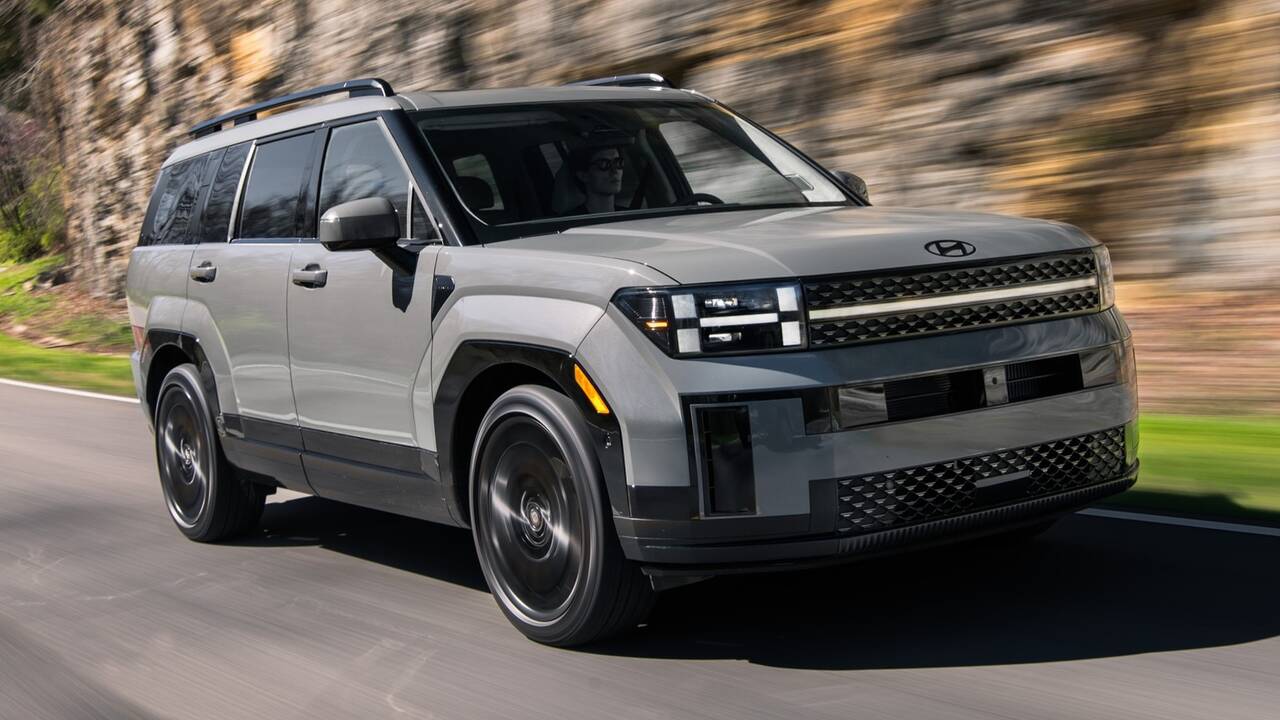 2024 Hyundai Santa Fe driving front view