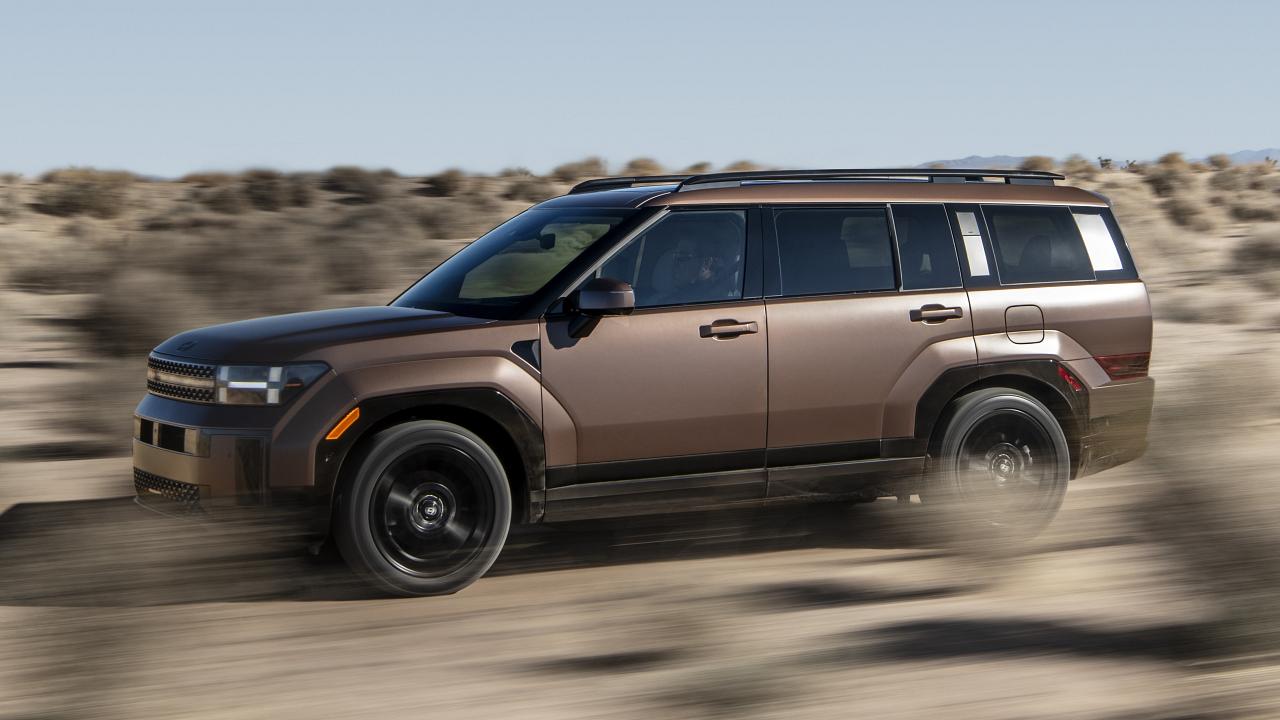 2024 Hyundai Santa Cruz driving in the desert
