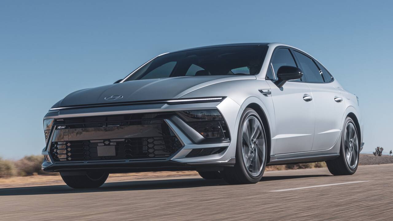 2024 Hyundai Sonata N-Line driving front