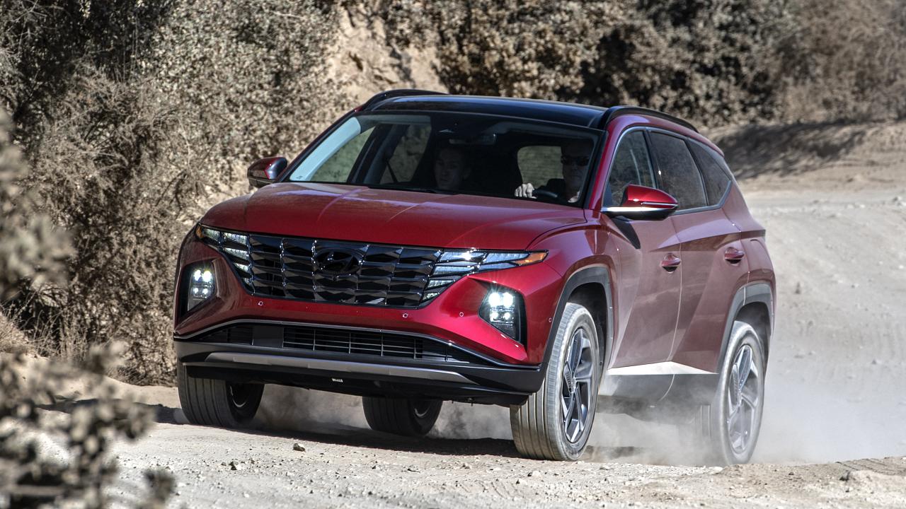 2024 Hyundai Tucson driving off road