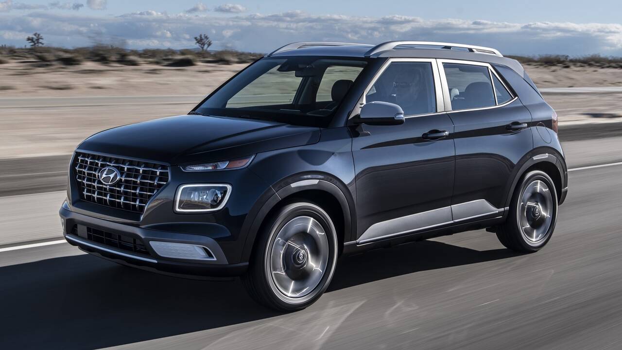 2025 Hyundai Venue driving front view