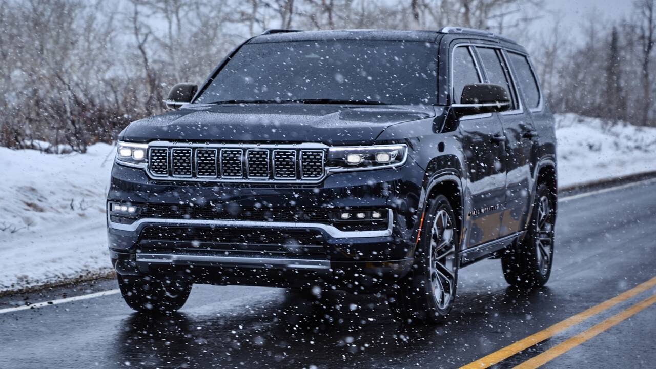 2025 Jeep Grand Wagoneer driving front view
