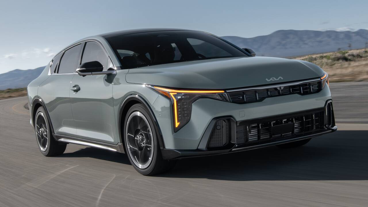 2025 Kia K4