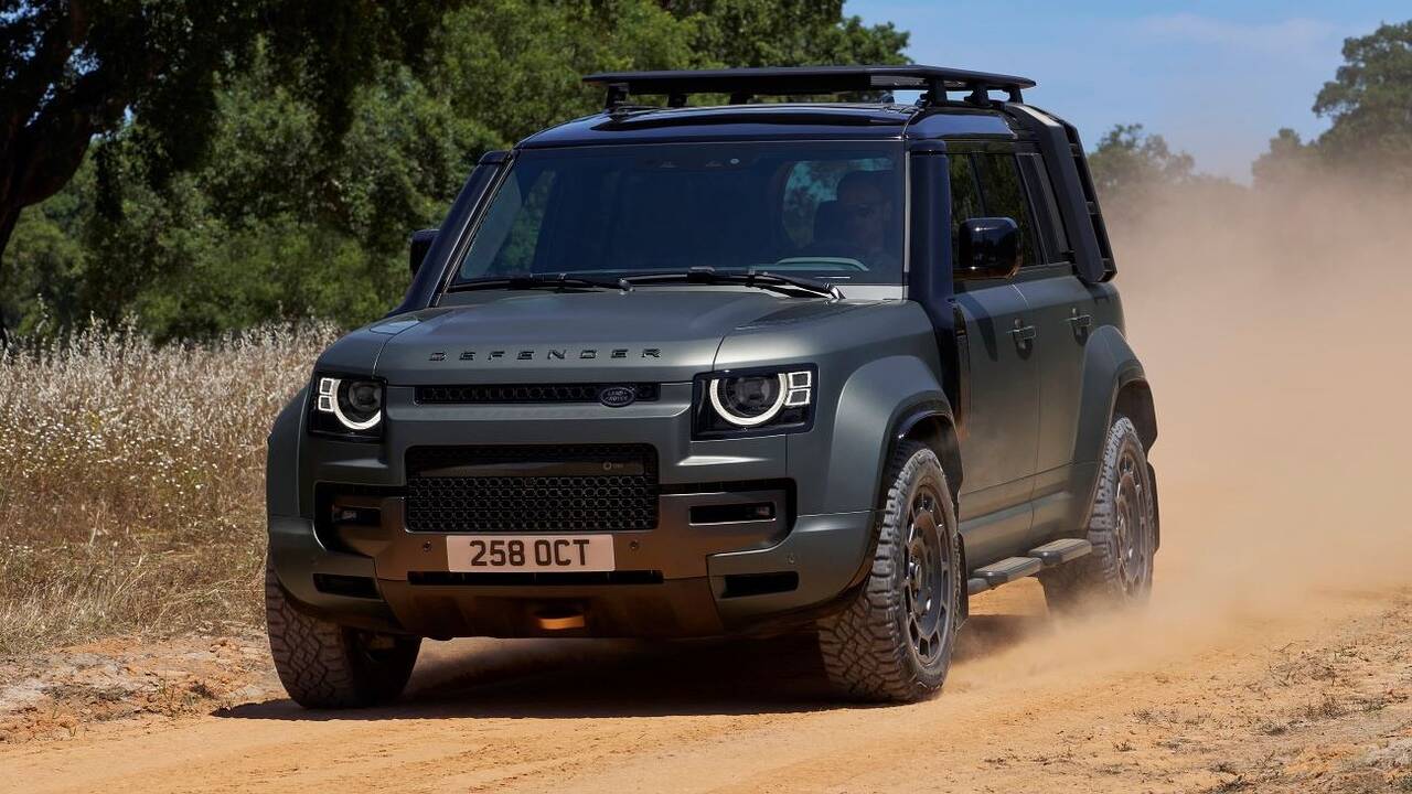 2025 Land Rover Defender Octa driving front view