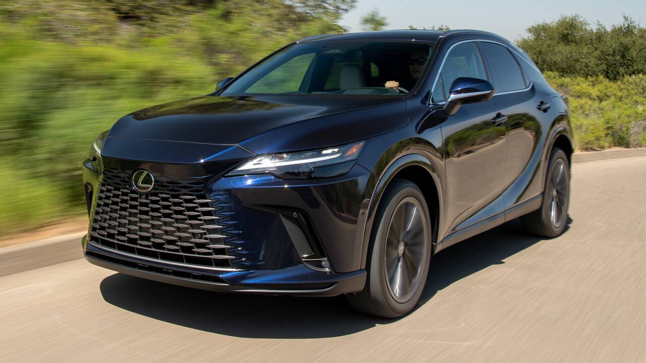 2025 Lexus RX 350 driving front view