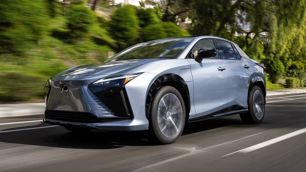 2025 Lexus RZ 450e driving front view