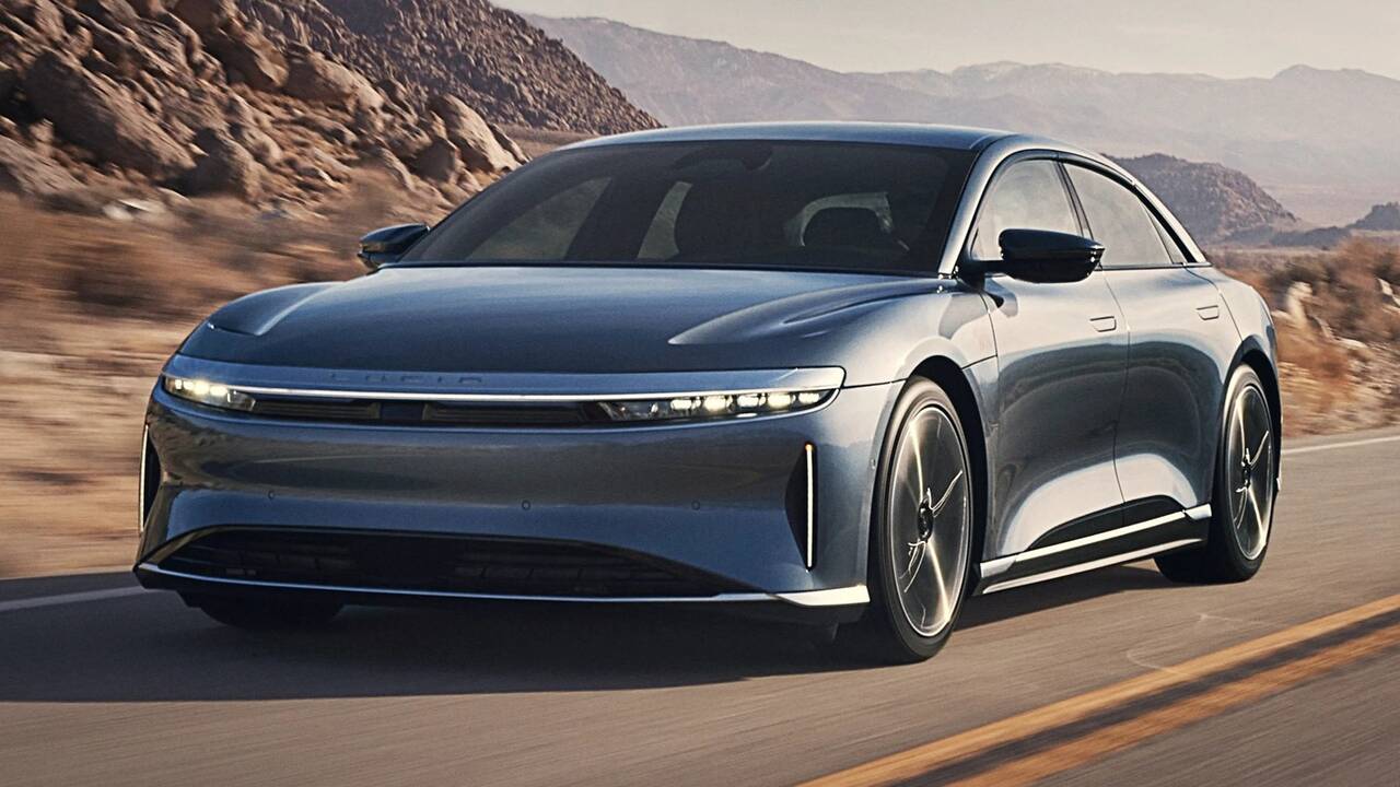 2025 Lucid Air driving front view