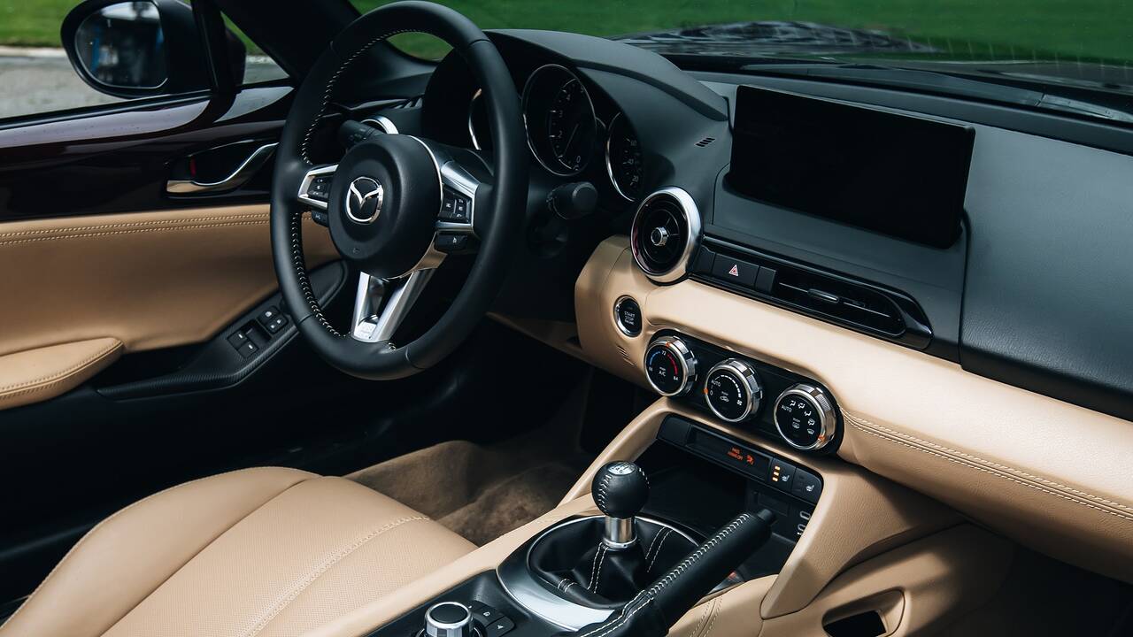 2025 Mazda MX-5 Miata 35th Anniversary Edition - Interior