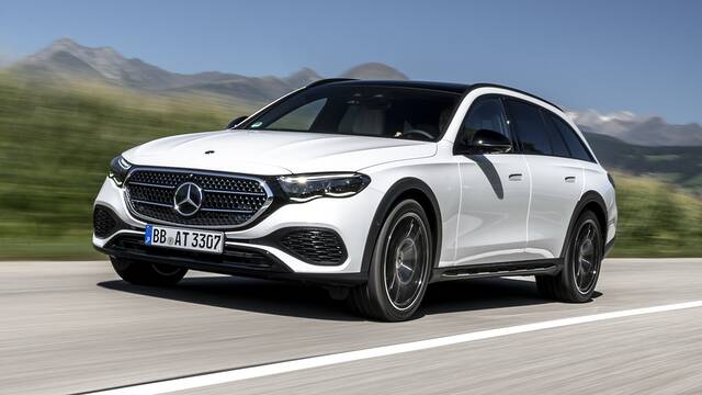 2025 Mercedes-Benz E-Class All Terrain driving front view