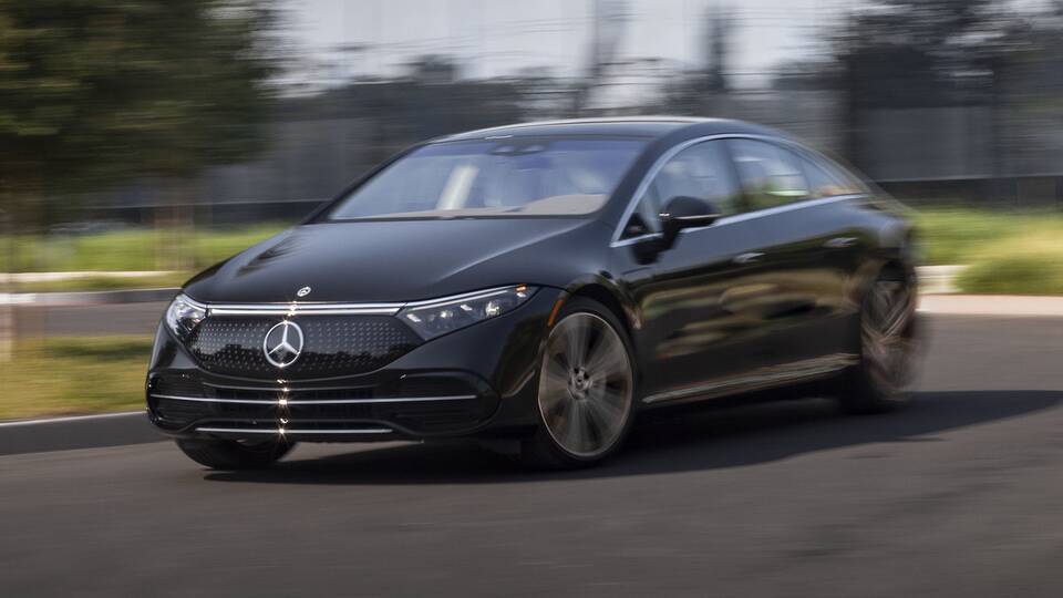 2024 Mercedes-Benz EQS 450+ Sedan driving front view