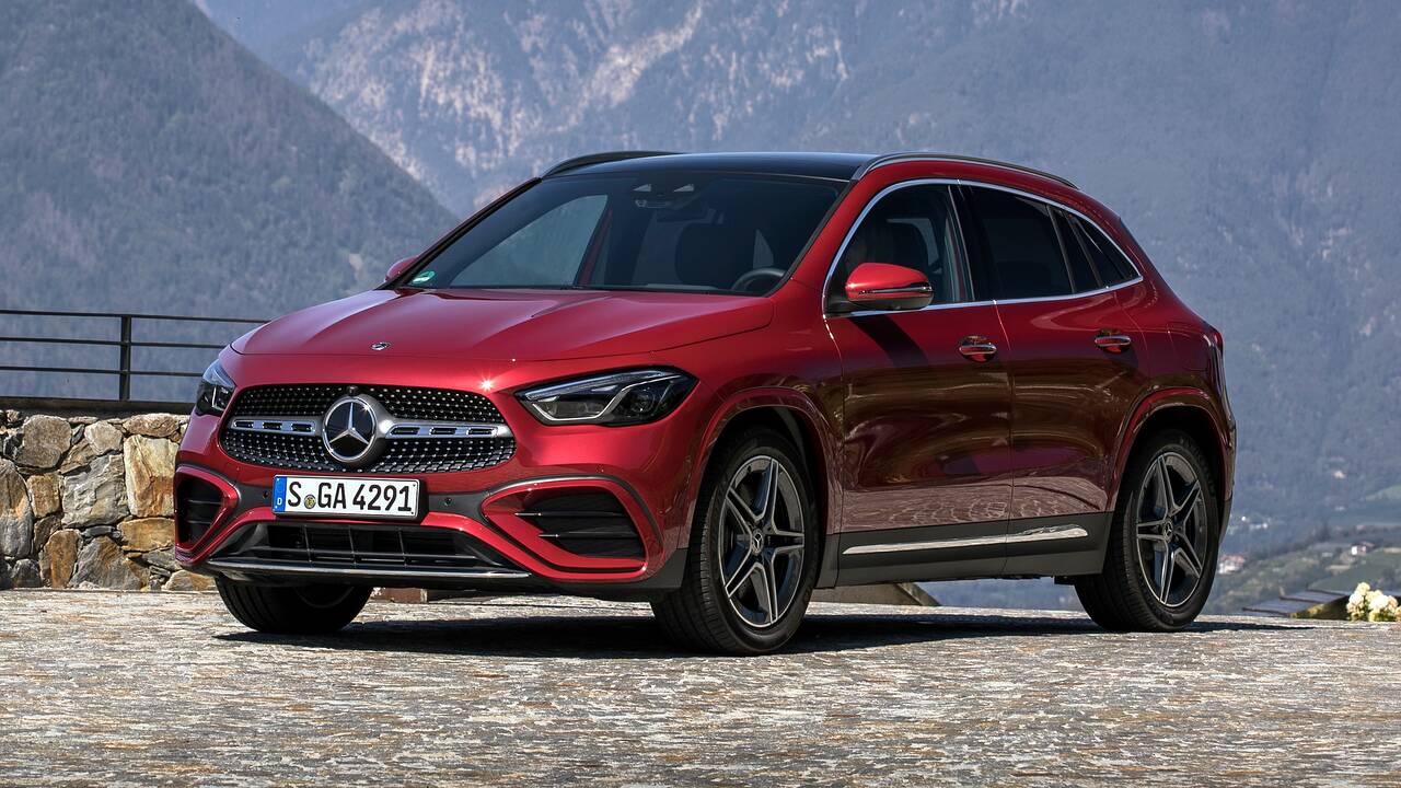 2025 Mercedes-Benz GLA SUV parked front view