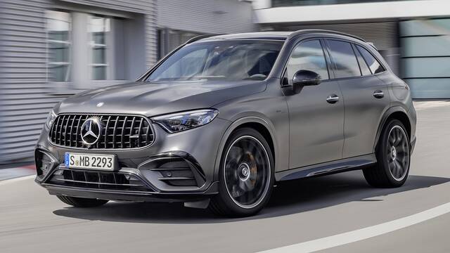 2025 Mercedes-Benz AMG GLC 63 S E Performance driving front view