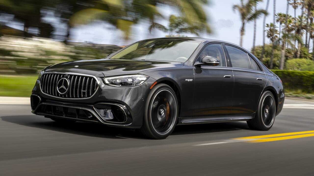 2024 Mercedes-Benz AMG S63 E Performance driving front view
