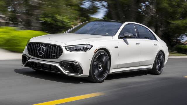 2025 Mercedes-Benz AMG S63 E Performance driving front view