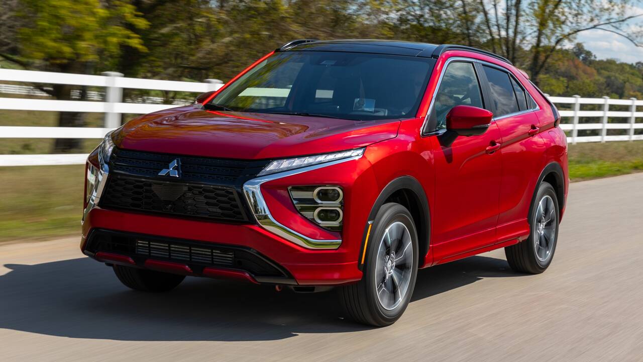 2025 Mitsubishi Eclipse Cross driving front view