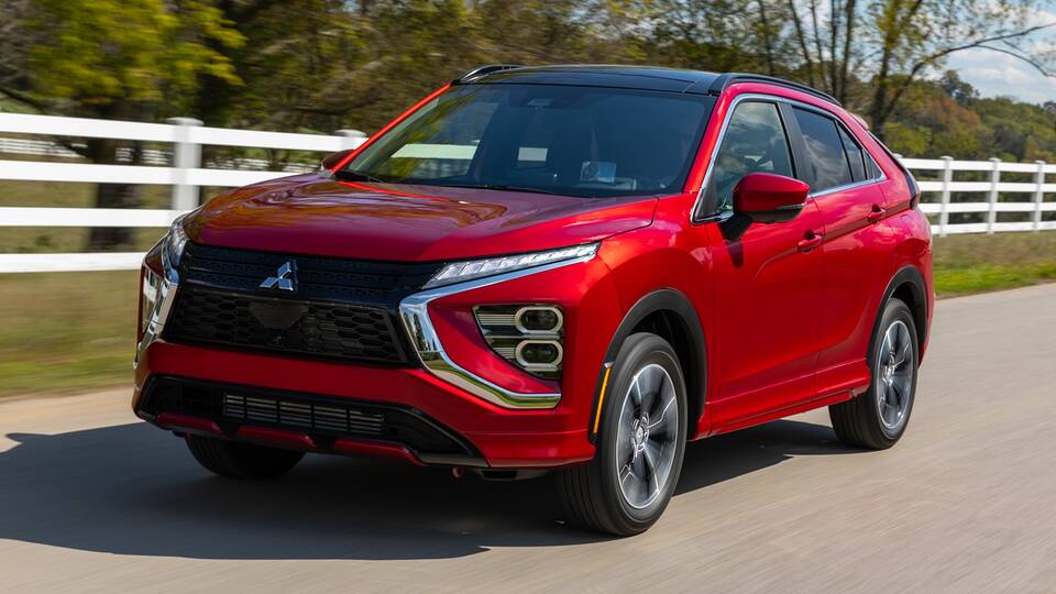 2025 Mitsubishi Eclipse Cross driving front view