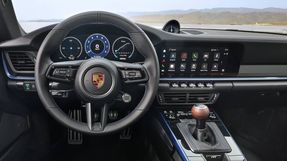 2025 Porsche 911 Carrera T front interior driving position