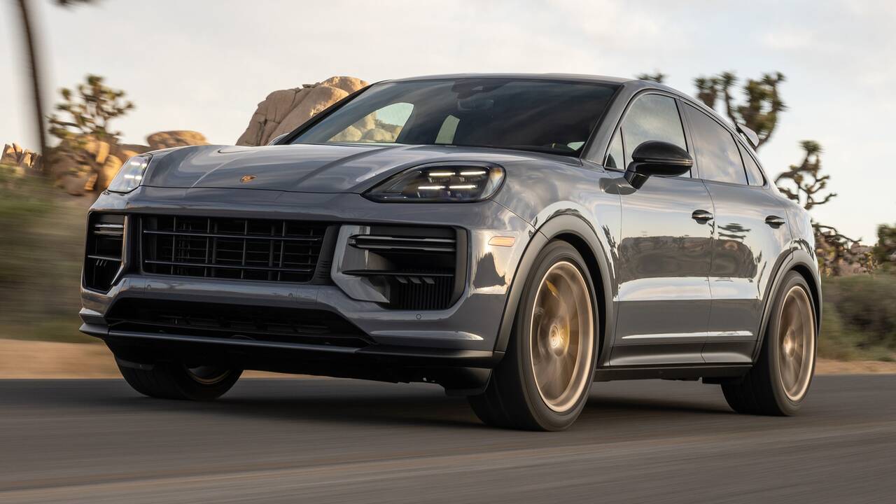2025 Porsche Cayenne Turbo GT