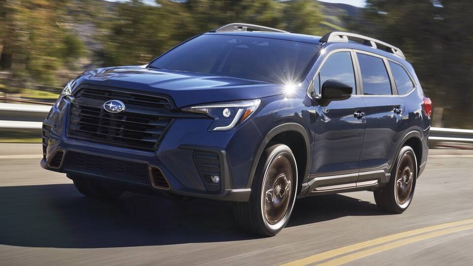 2025 Subaru Ascent driving front view