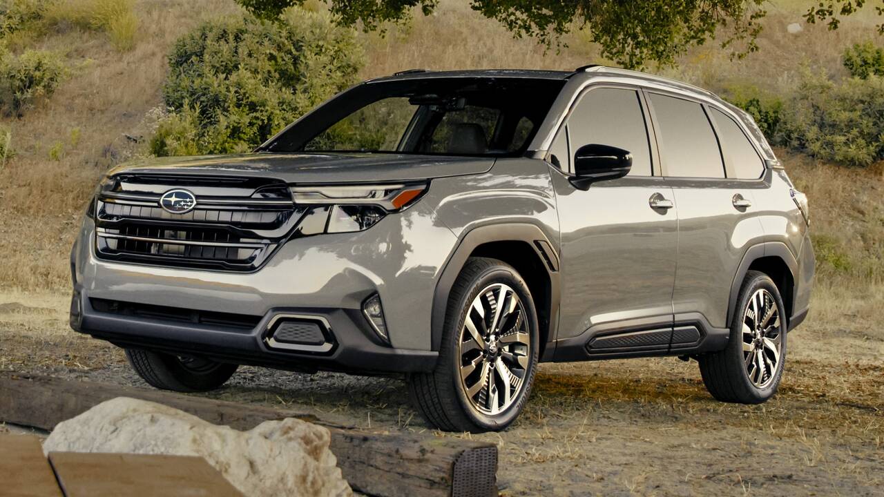 2025 Subaru Forester parked front view