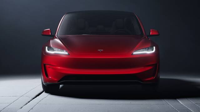 2024 Tesla Model 3 Performance parked front view