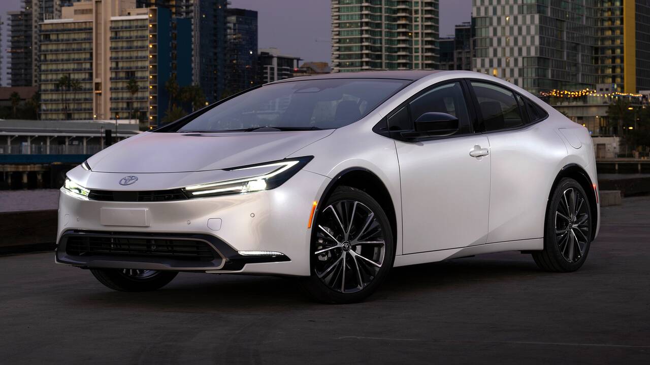 2025 Toyota Prius parked front view