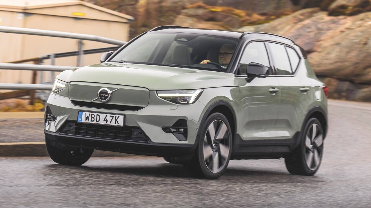 2025 Volvo EX40 driving front view