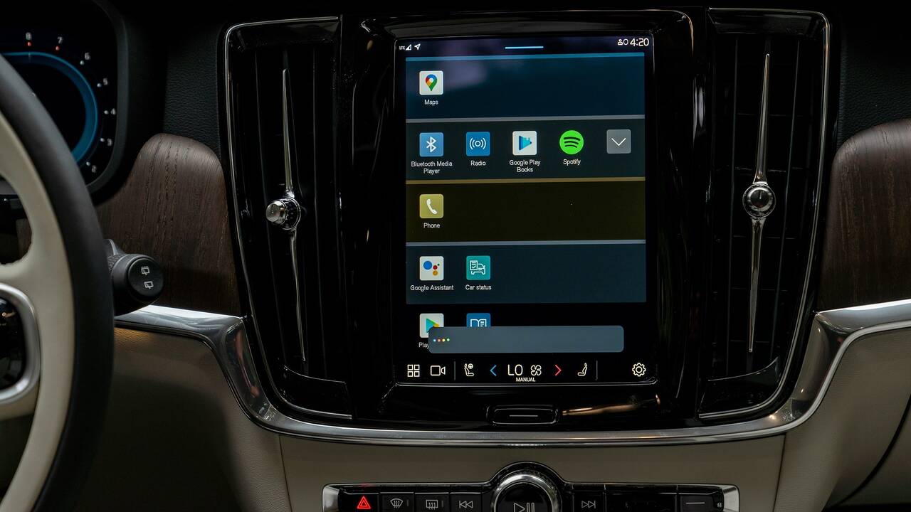 2025 Volvo V90 Cross Country front interior - touchscreen