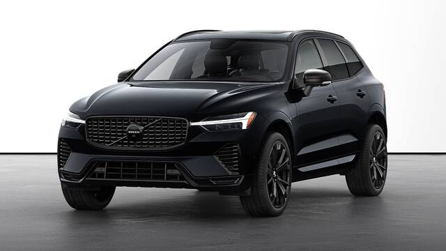2024 Volvo XC60 Black Edition parked front view